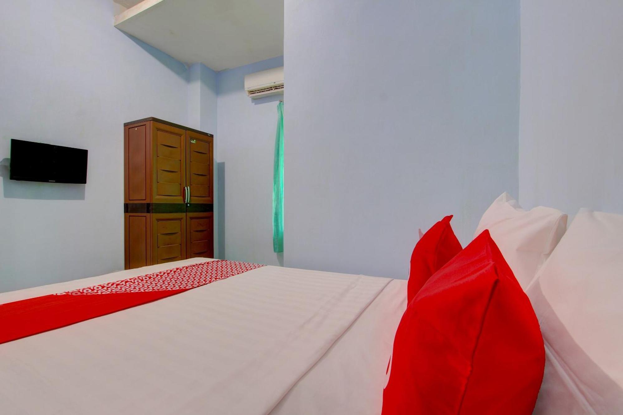 Super Oyo 93012 Griya Kencana Asri Syariah Lawean Exterior foto